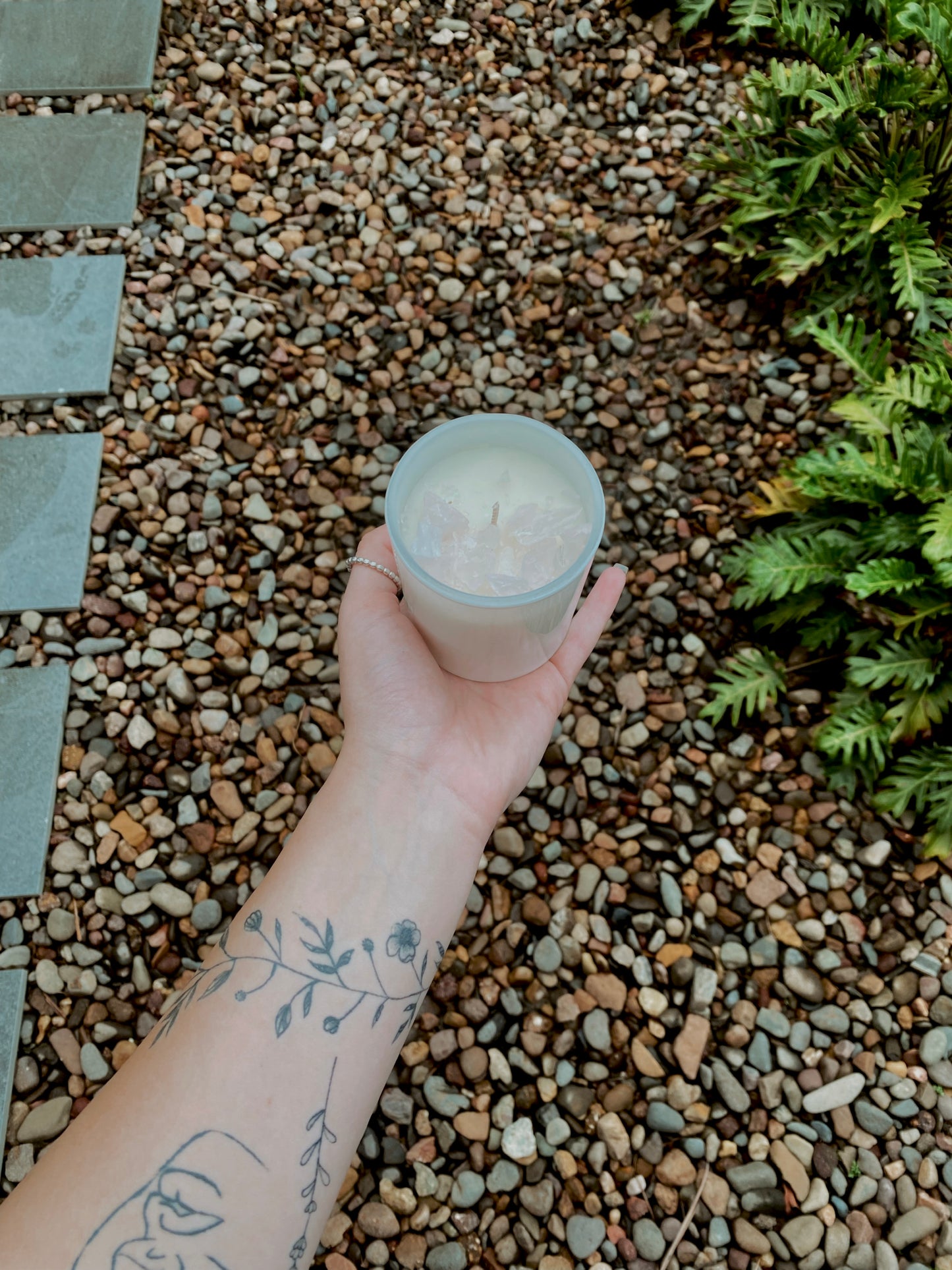 Medium White Crystal Soy Candle